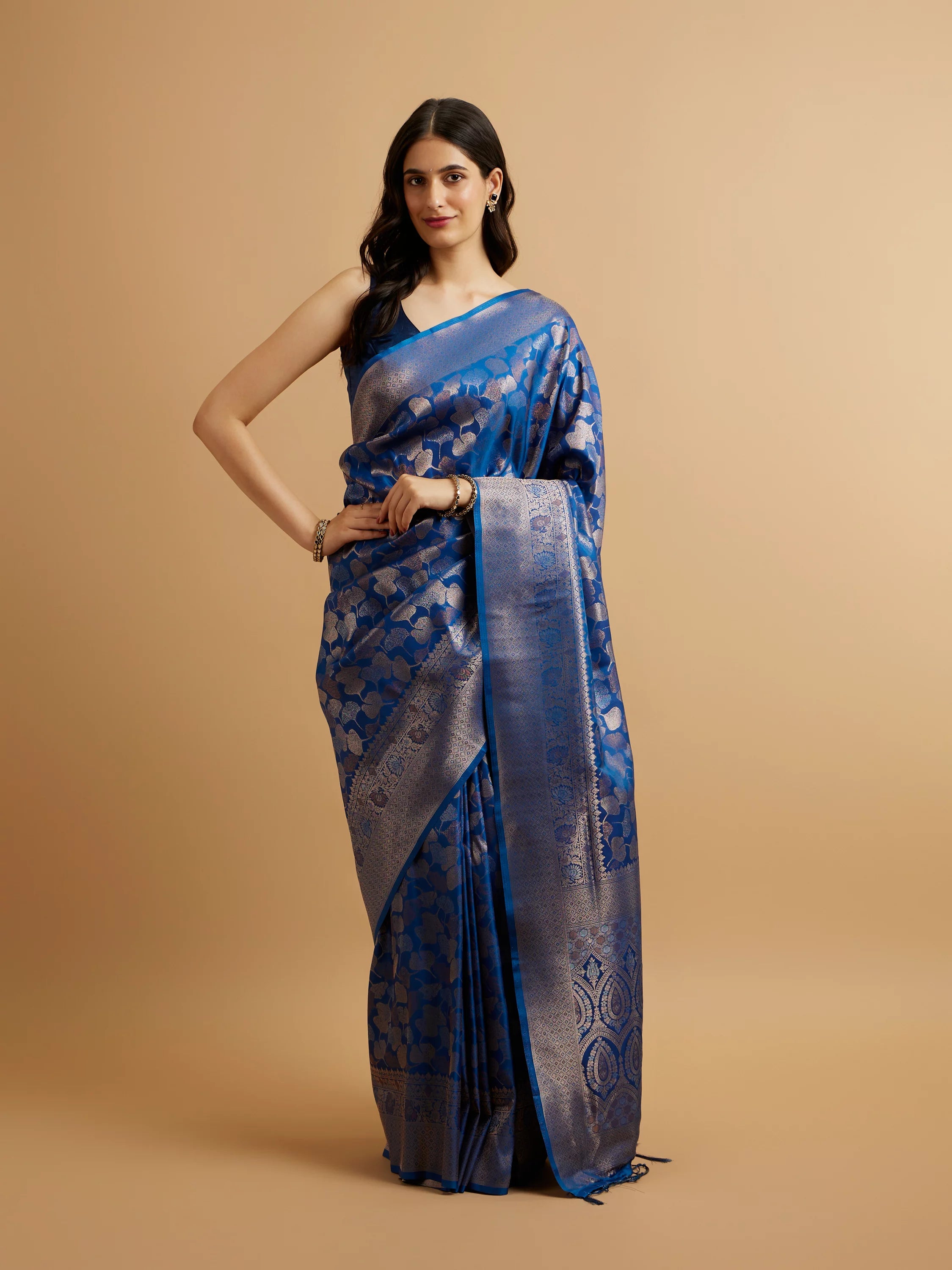 Indigo Blue Leaf Patterned Saree